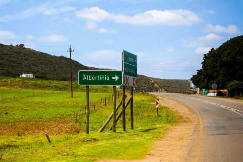 2 Bedroom Property for Sale in Albertinia Western Cape